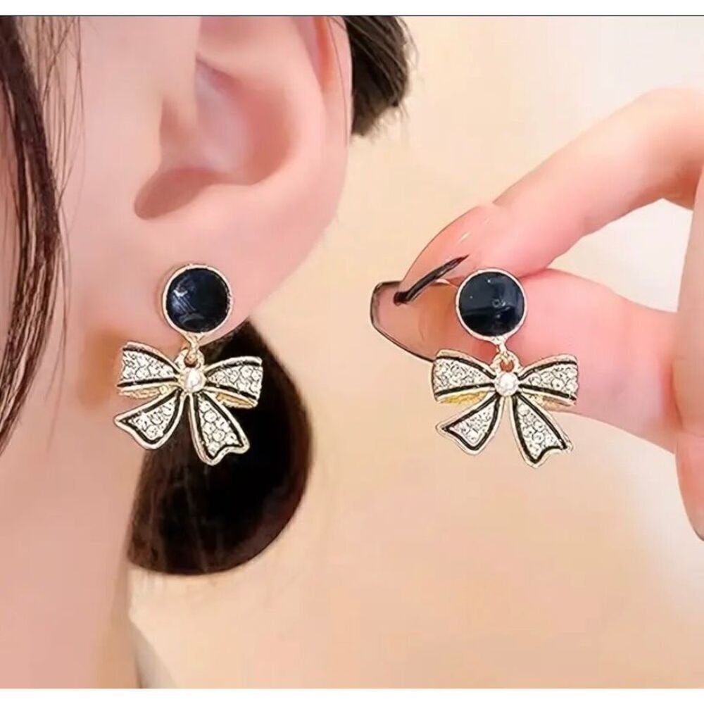 NWT Black Gold Bowknot Ribbon Rhinestone Faux Pearl Drop Earrings